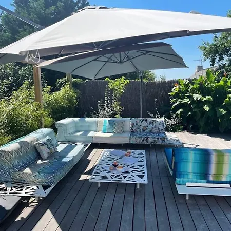 Maison Bois Massif Piscine Privatisee Proche Loire 빌라 Couëron