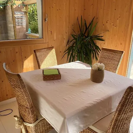 Maison Bois Massif Piscine Privatisee Proche Loire